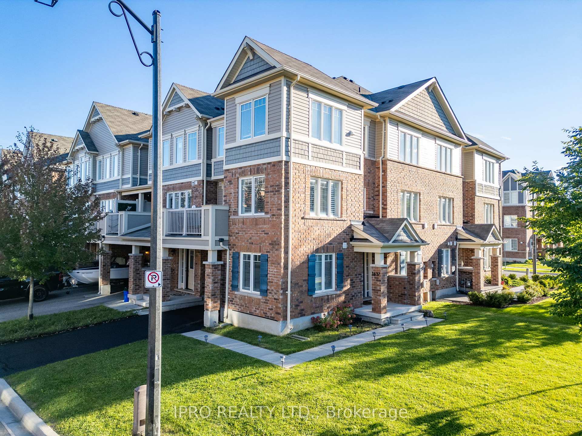Photo 31 of 1637 LeBlanc Court, Milton, Ford — HOMEH