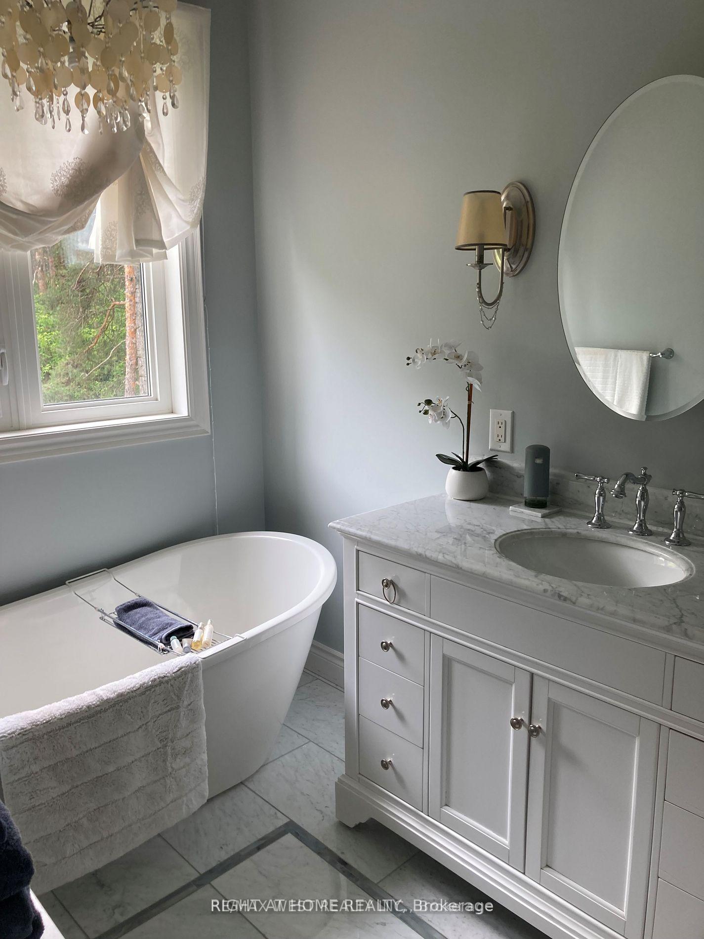 Photo 14 of 125 Ridge Road, Aurora, Aurora Estates — HOMEH