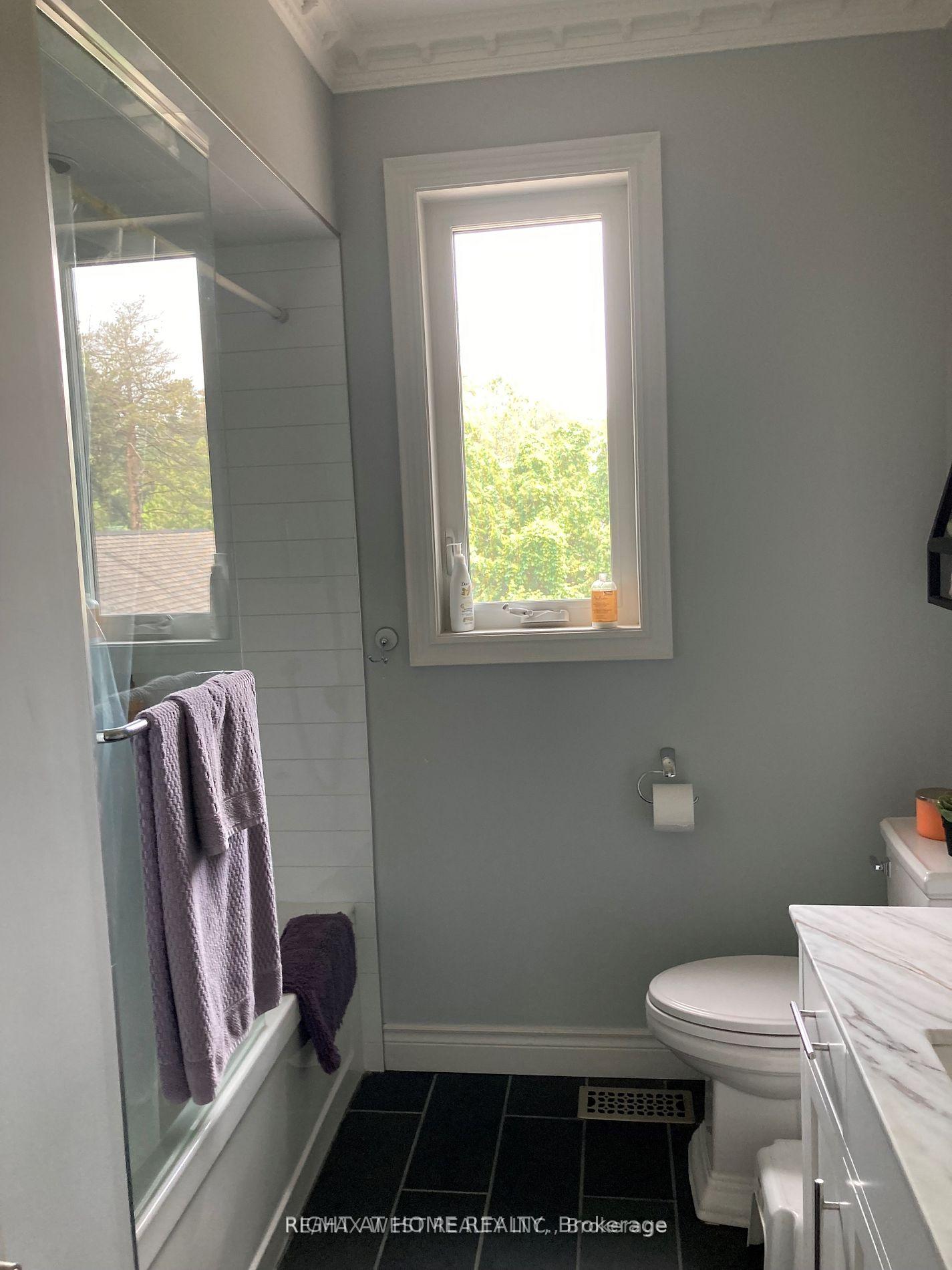 Photo 13 of 125 Ridge Road, Aurora, Aurora Estates — HOMEH