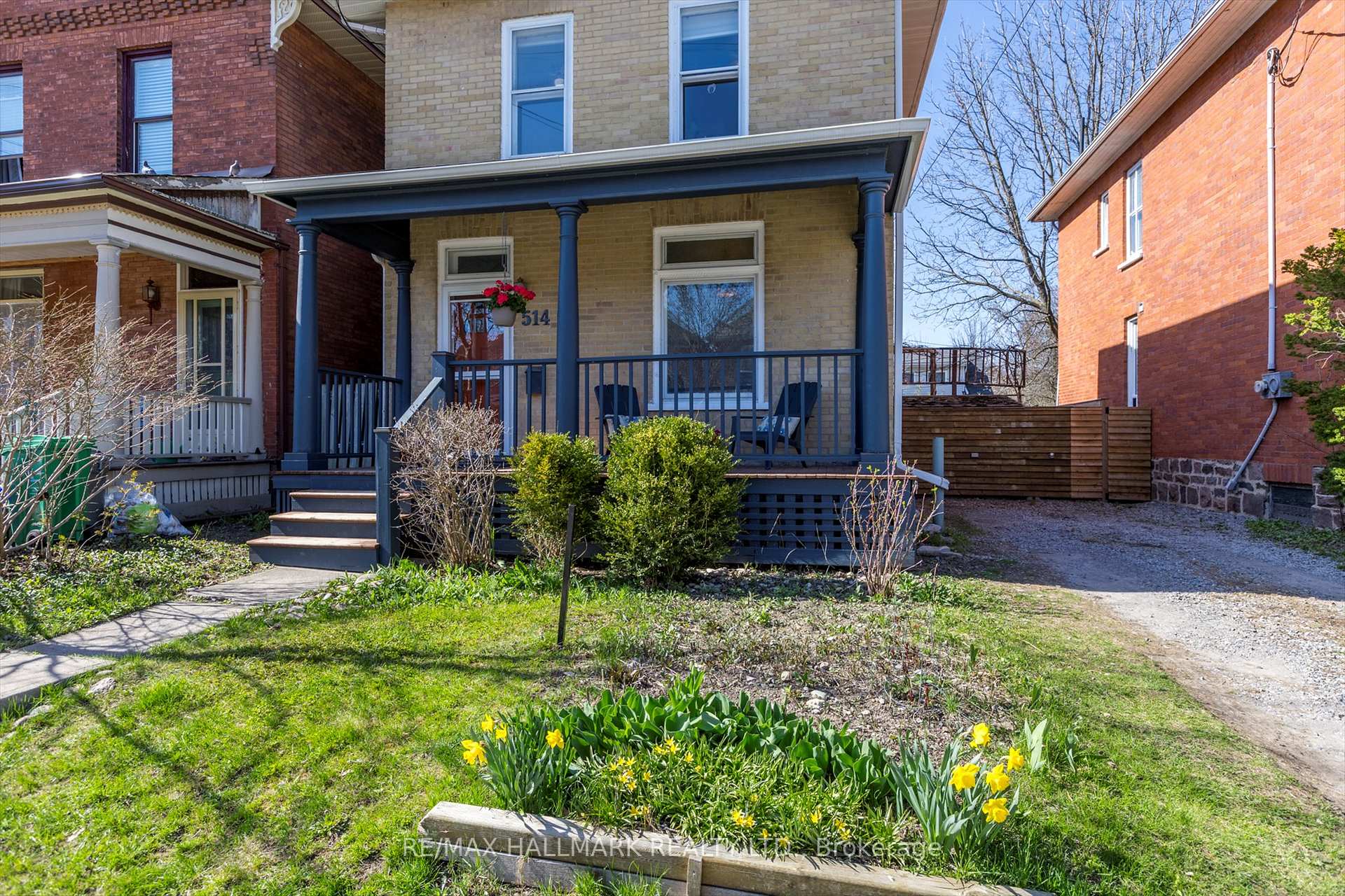 Front of 514 Bolivar Street