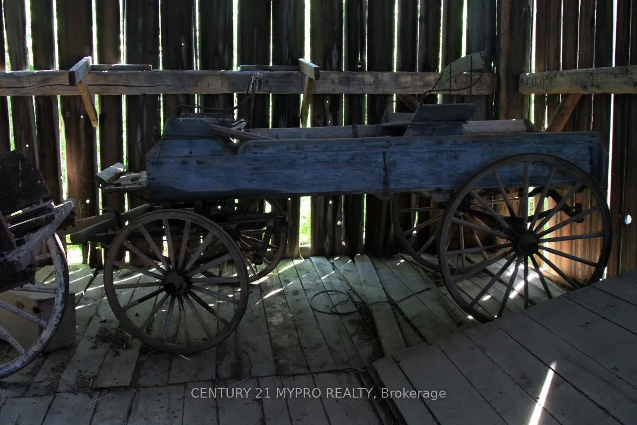 Photo 4 of 12382 Fifth Line, Milton, Rural Nassagaweya — HOMEH