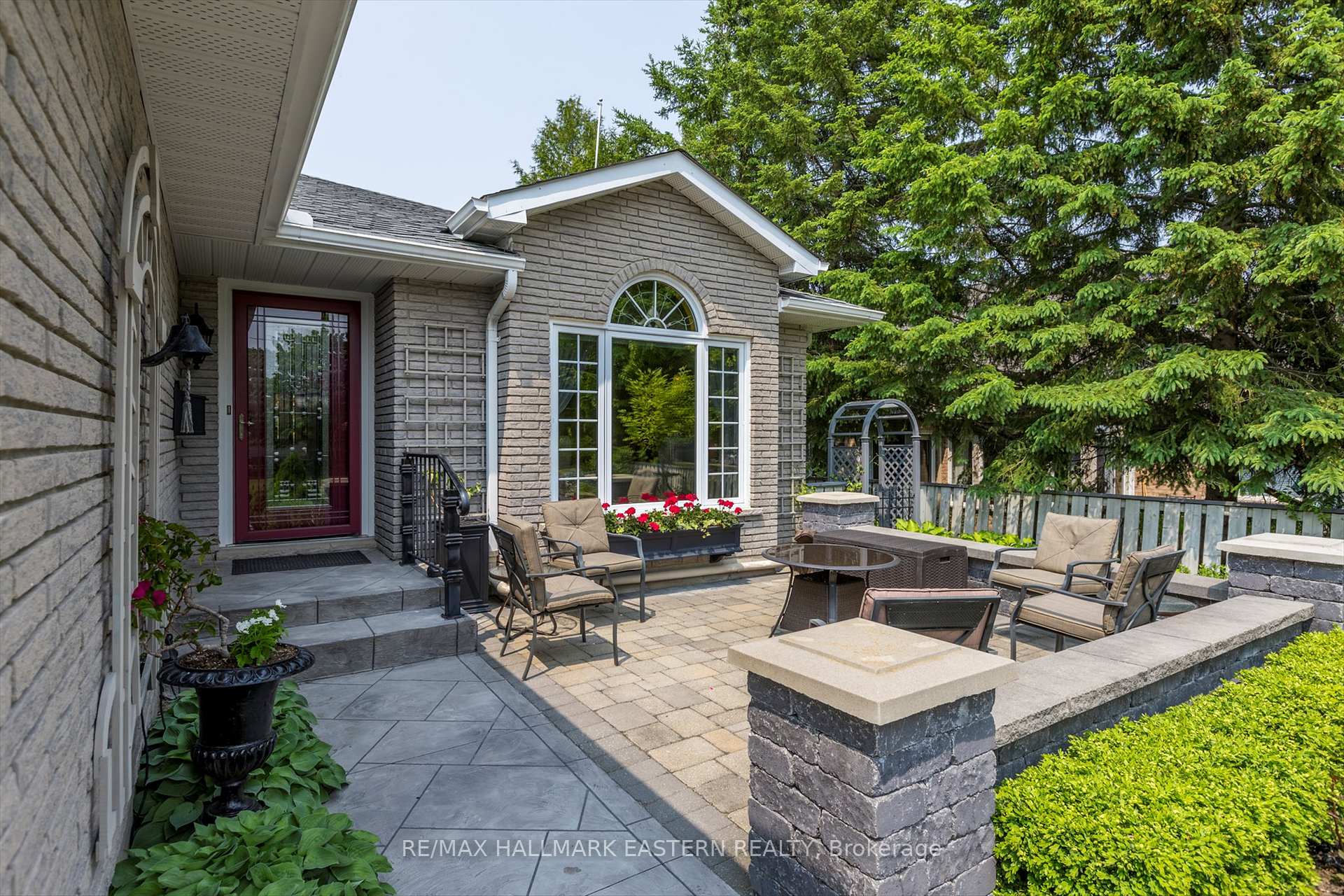 Photo 4 of 1886 Cherryhill Road, Peterborough, Monaghan Ward 2 — HOMEH