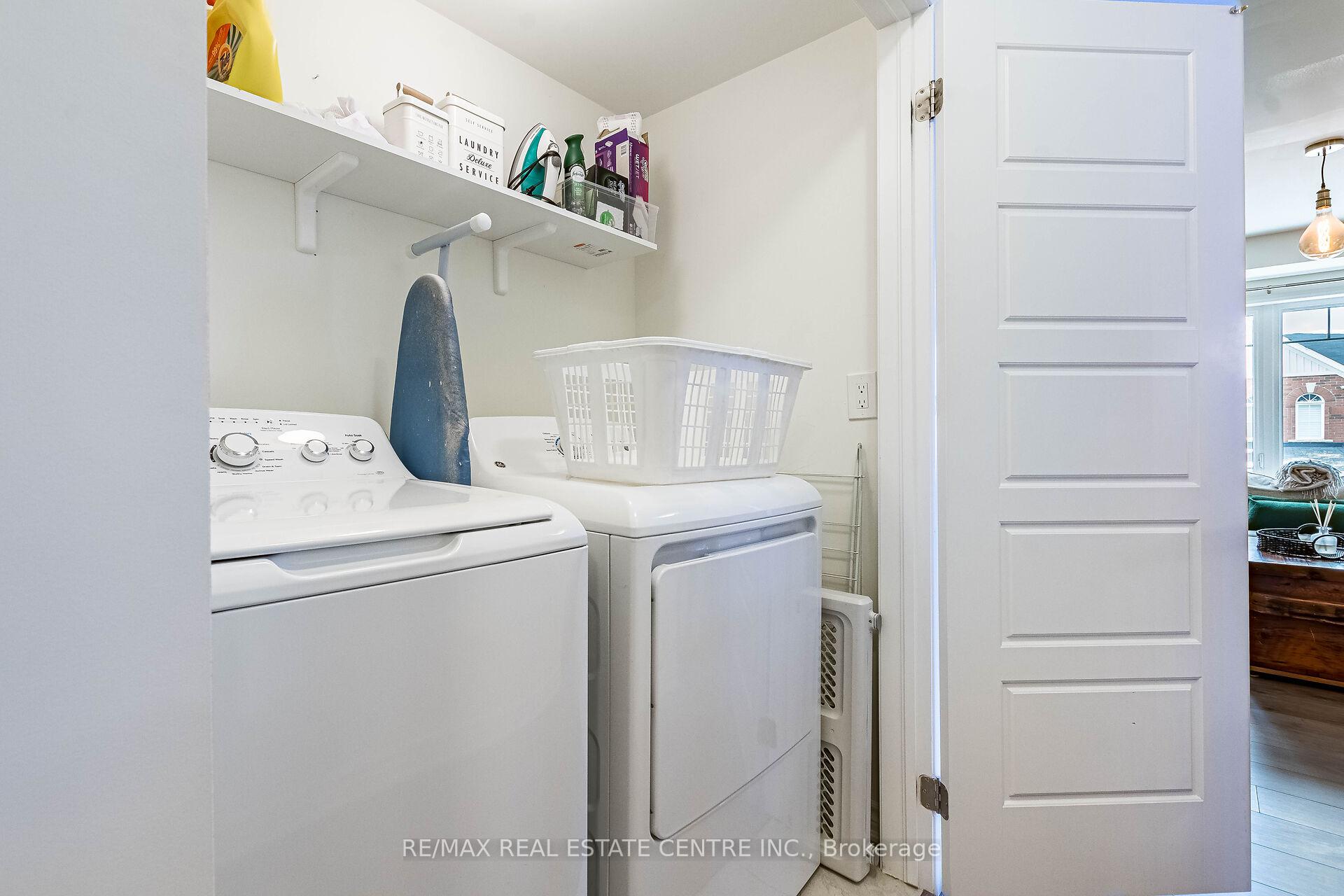 Photo 16 of 1141 Duignan Crescent, Milton, Ford — HOMEH