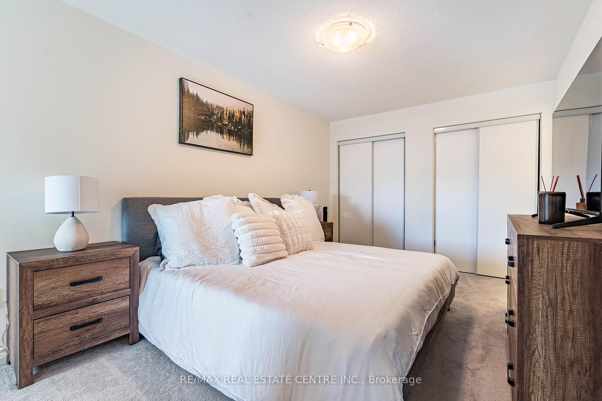 Photo 18 of 1141 Duignan Crescent, Milton, Ford — HOMEH