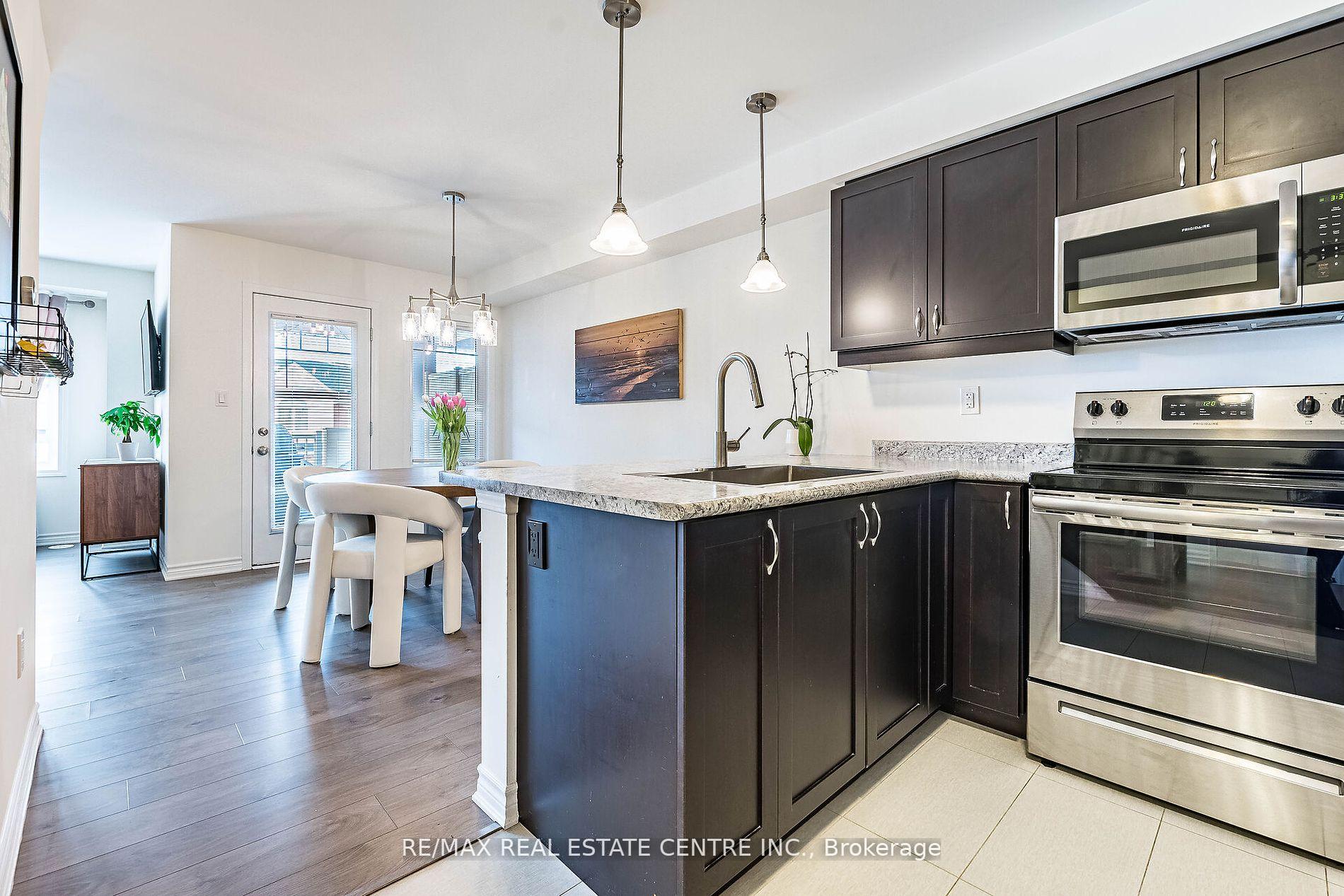 Photo 37 of 1141 Duignan Crescent, Milton, Ford — HOMEH