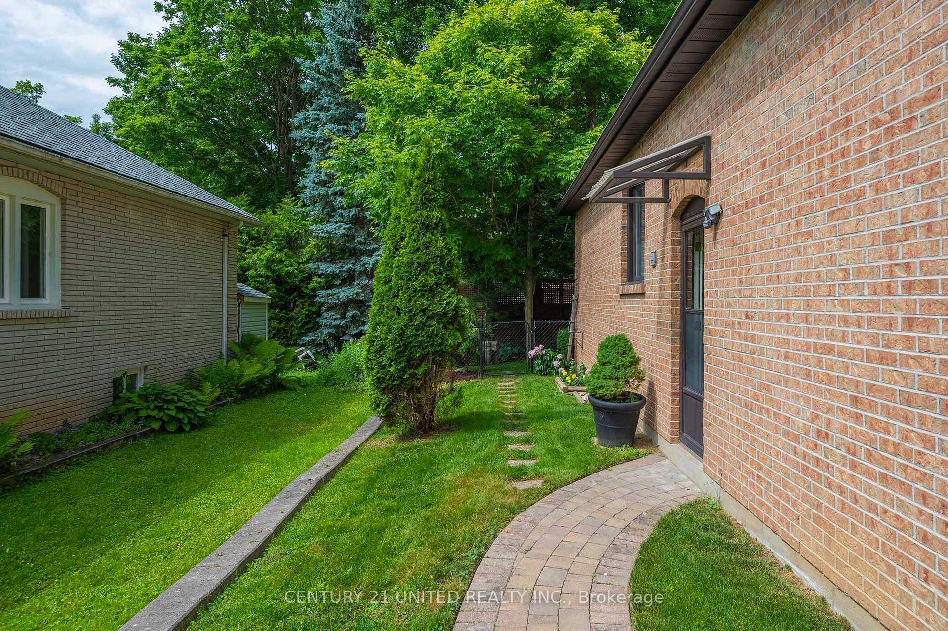 Photo 24 of 18 Engleburn Place, Peterborough, Ashburnham Ward 4 — HOMEH