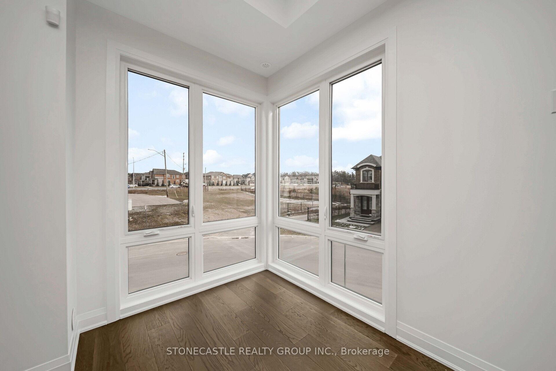 Photo 12 of 1385 Clarriage Court, Milton, Ford — HOMEH