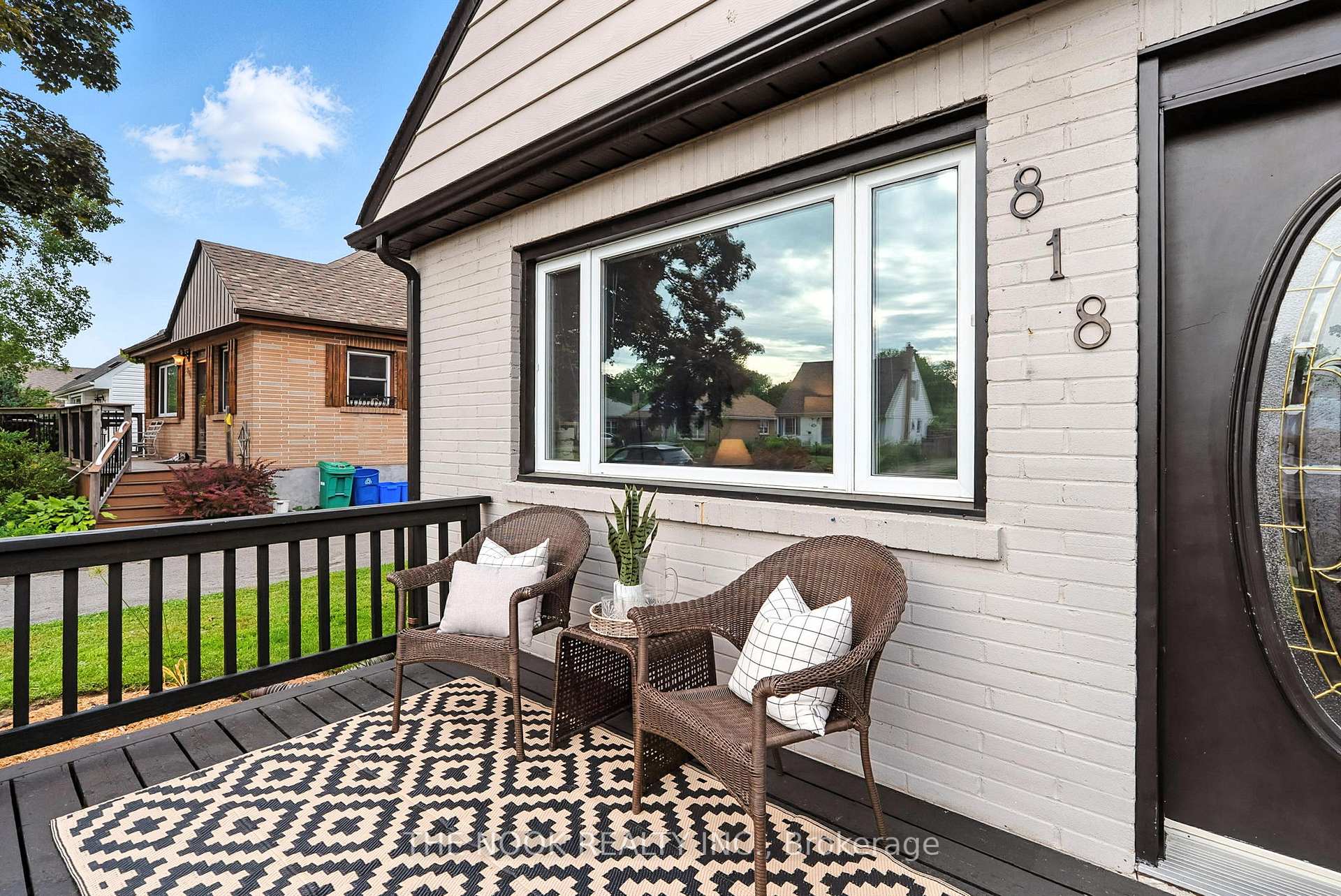 Photo 4 of 818 Nicholls Street, Peterborough, Northcrest Ward 5 — HOMEH