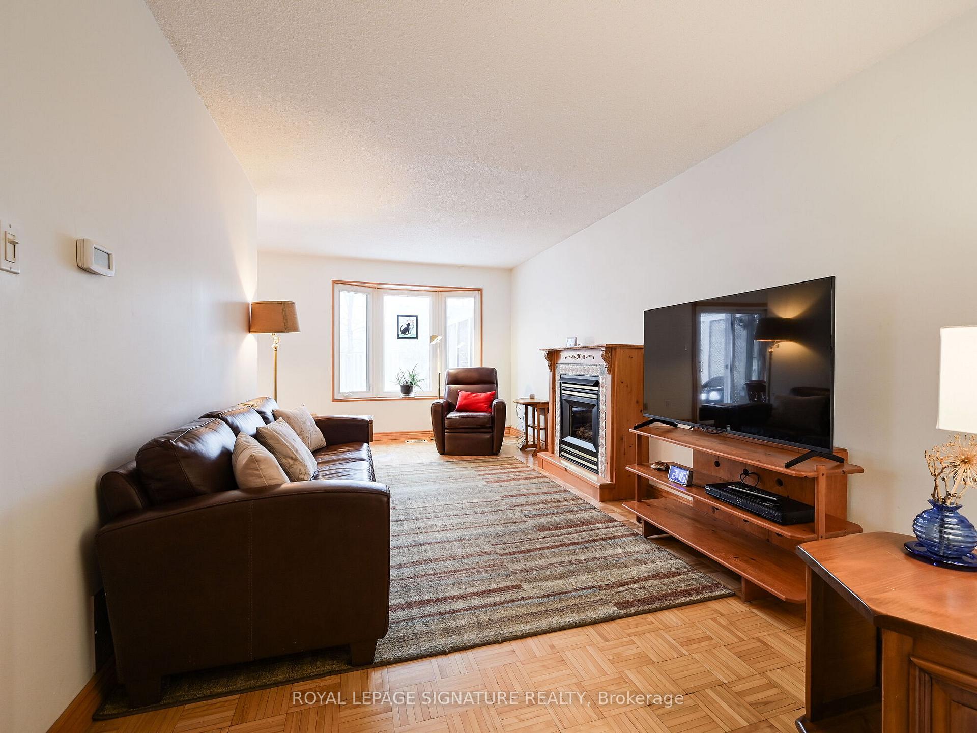 Photo 4 of 741 Coulson Avenue, Milton, Timberlea — HOMEH