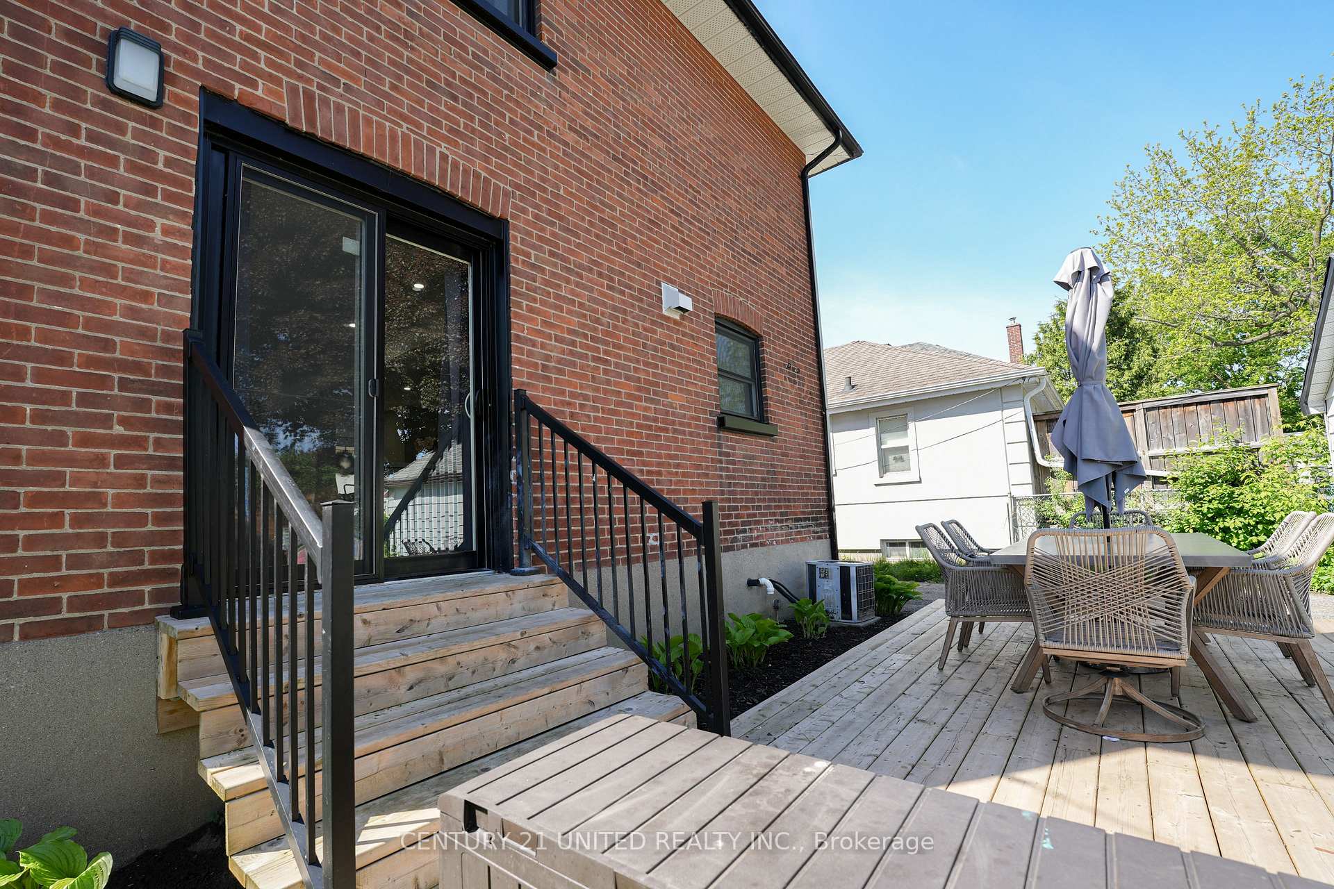 Photo 20 of 548 Douglas Avenue, Peterborough, Town Ward 3 — HOMEH