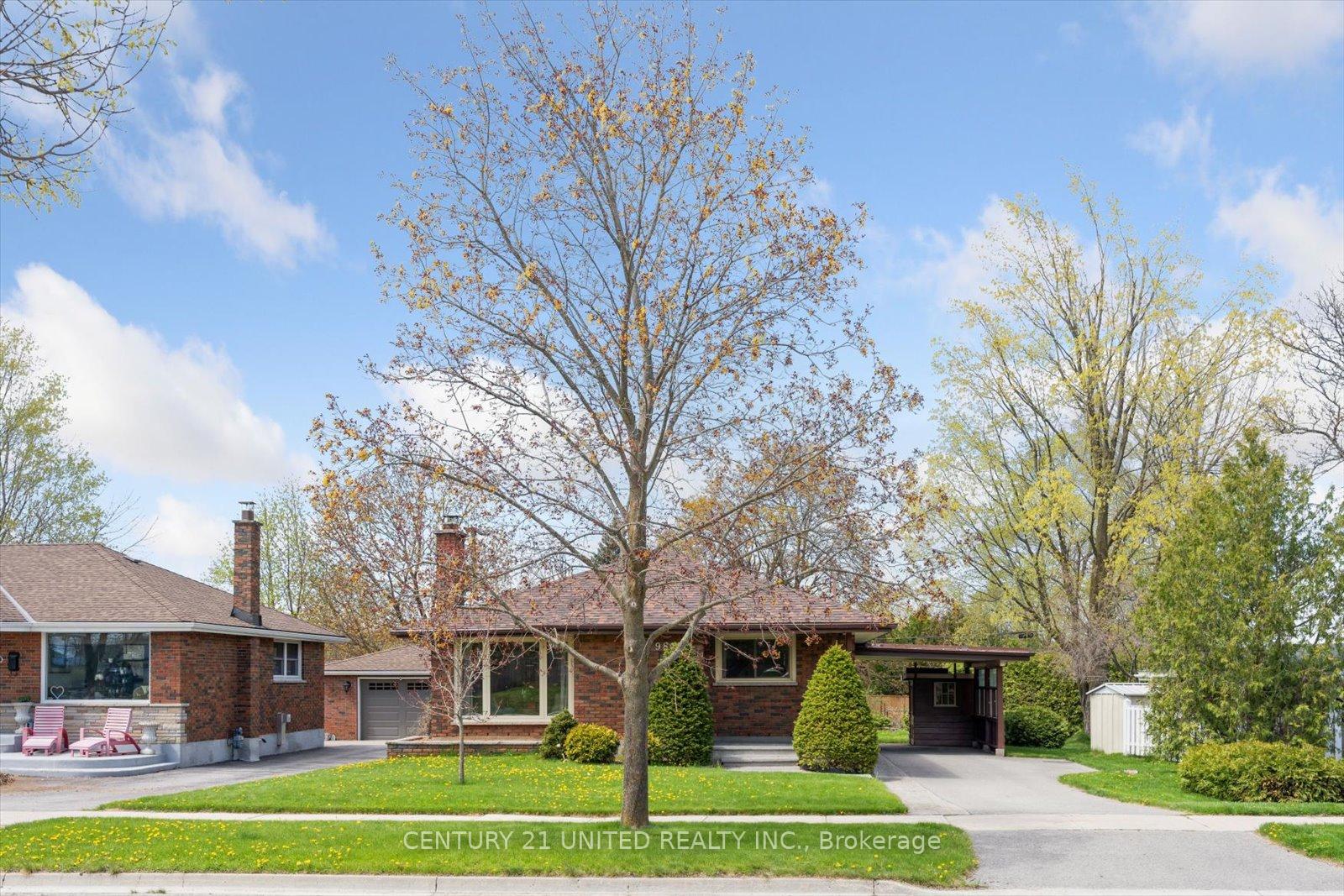 Photo 4 of 980 Oriole Drive, Peterborough, Northcrest Ward 5 — HOMEH