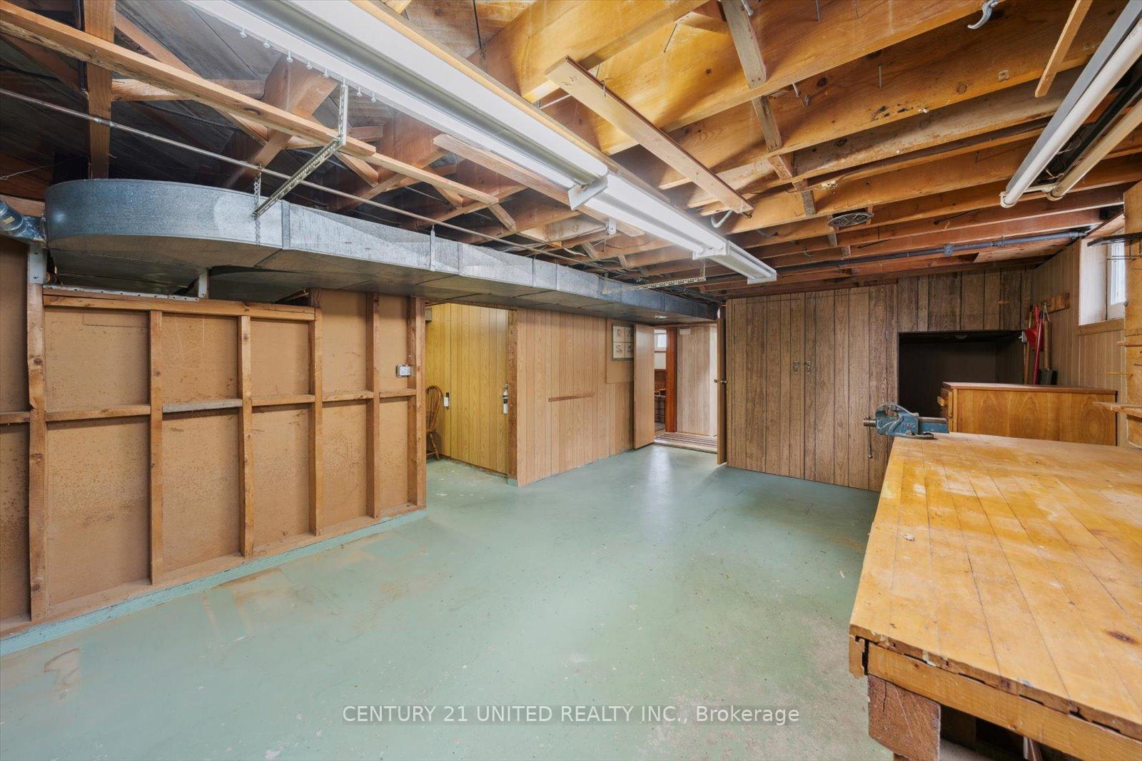 Photo 43 of 980 Oriole Drive, Peterborough, Northcrest Ward 5 — HOMEH