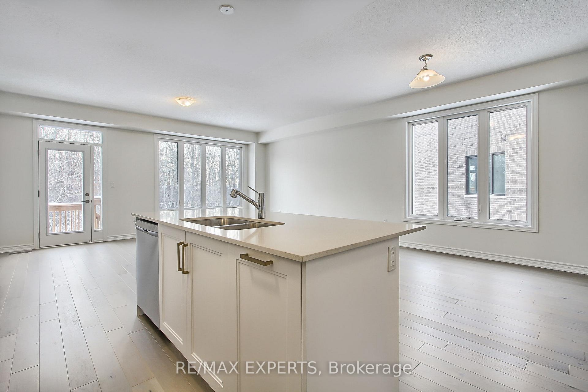 Photo 8 of 557 Celandine Terrace, Milton, Walker — HOMEH