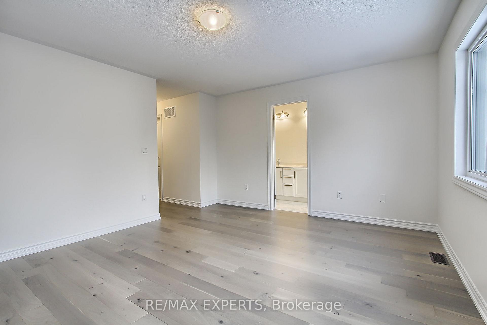 Photo 16 of 557 Celandine Terrace, Milton, Walker — HOMEH