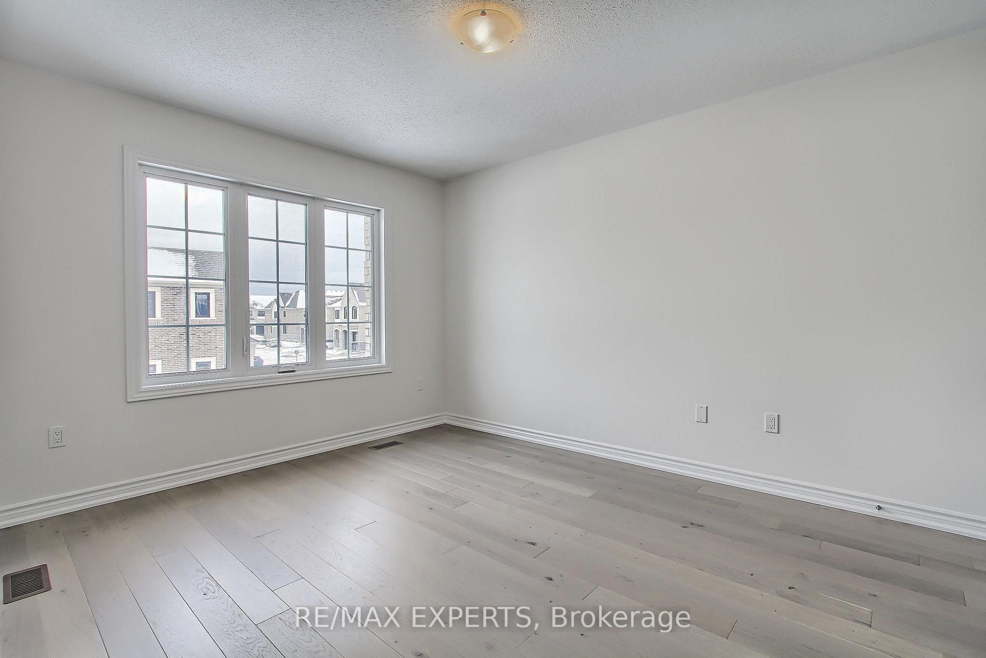 Photo 19 of 557 Celandine Terrace, Milton, Walker — HOMEH