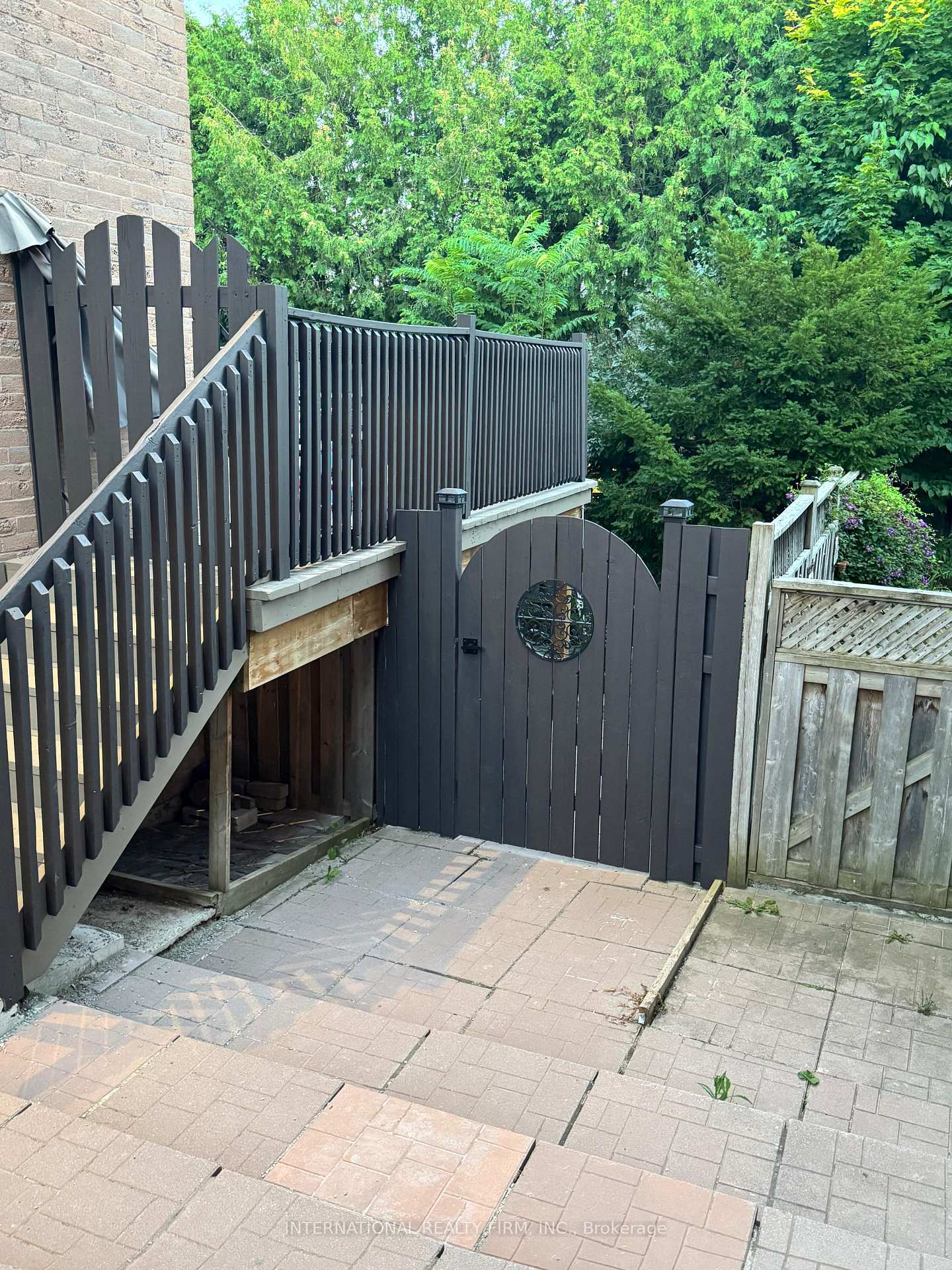 Photo 2 of Unit Basement, 141 Kemano Road, Aurora, Aurora Heights — HOMEH