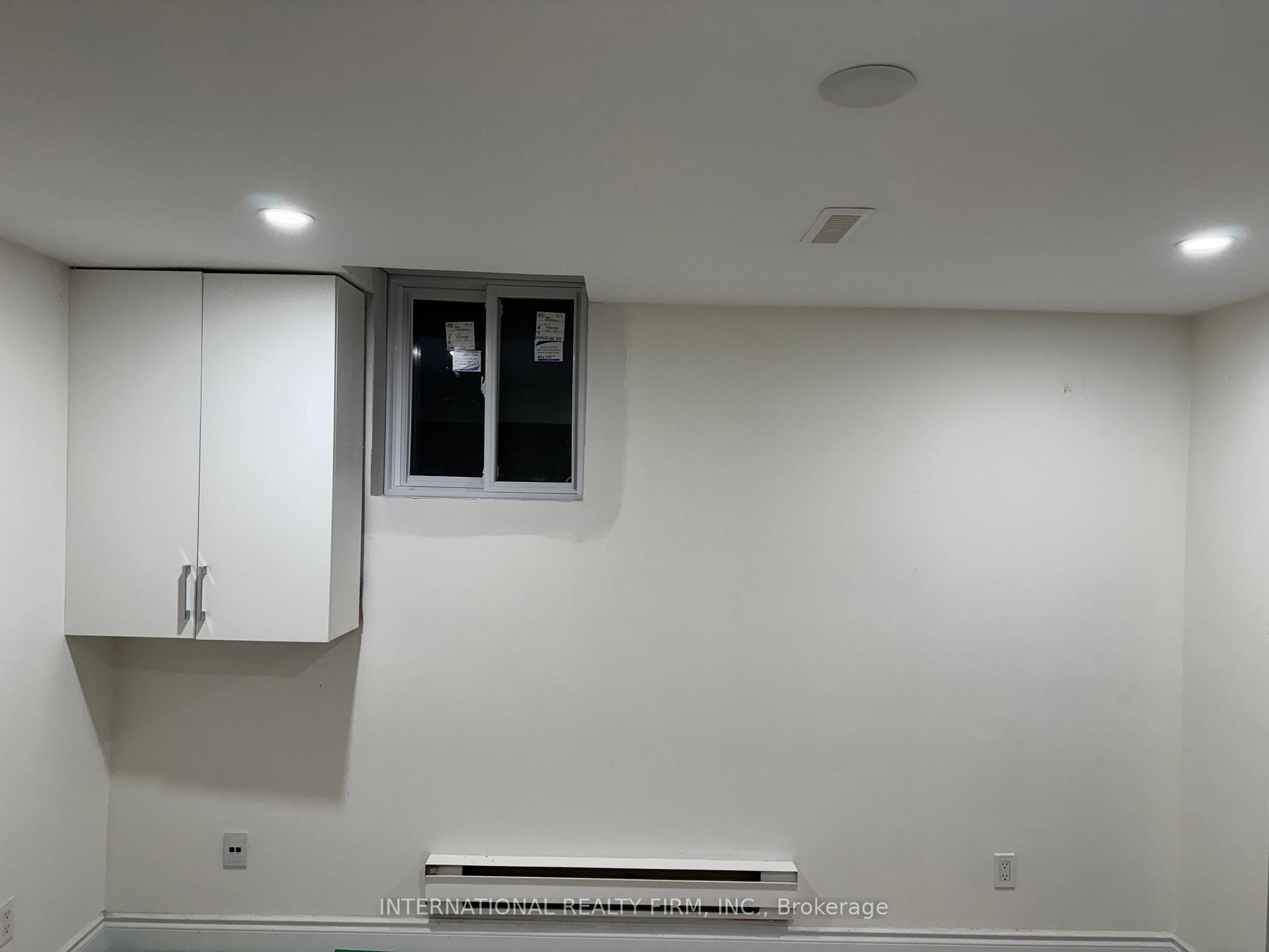 Photo 15 of Unit Basement, 141 Kemano Road, Aurora, Aurora Heights — HOMEH