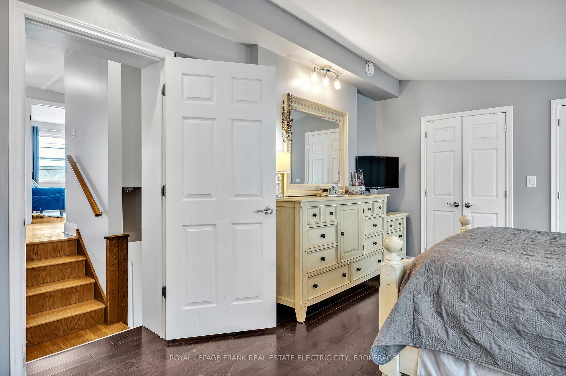 Photo 17 of 650 Sherbrooke Street, Peterborough, Town Ward 3 — HOMEH