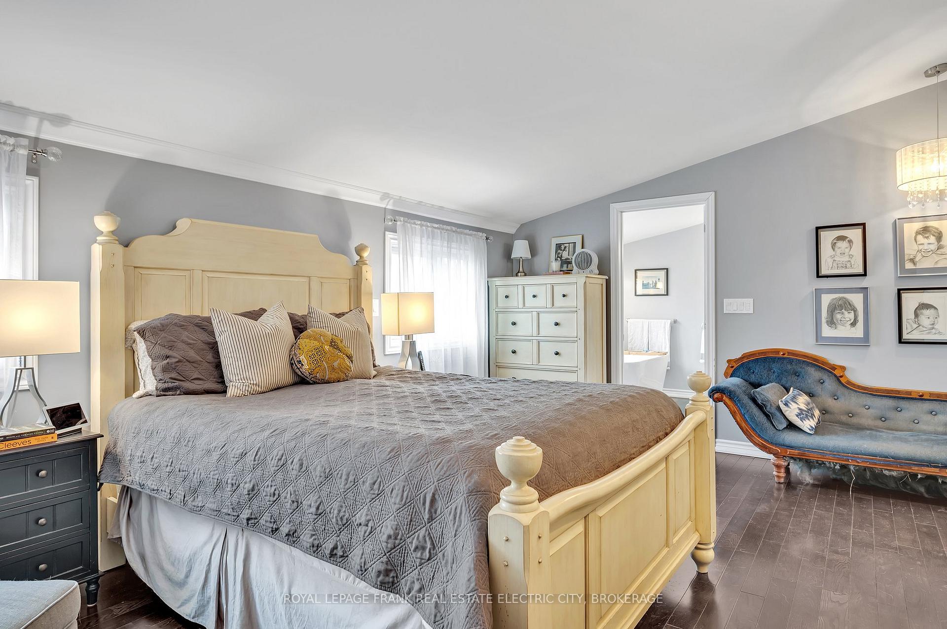 Photo 19 of 650 Sherbrooke Street, Peterborough, Town Ward 3 — HOMEH