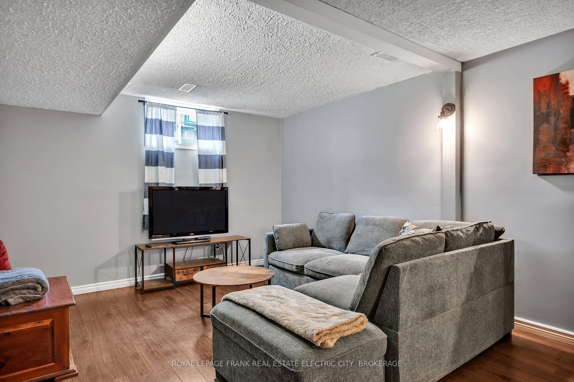 Photo 35 of 650 Sherbrooke Street, Peterborough, Town Ward 3 — HOMEH