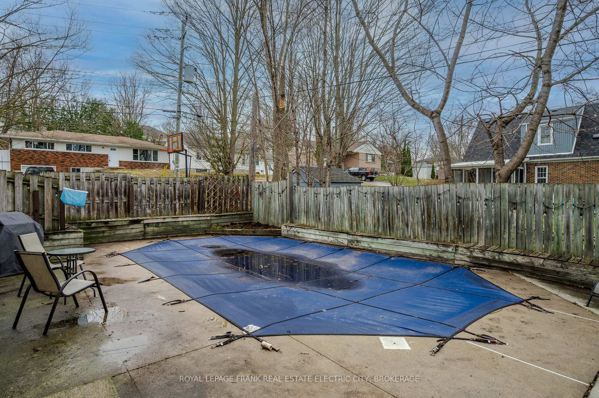 Photo 41 of 650 Sherbrooke Street, Peterborough, Town Ward 3 — HOMEH