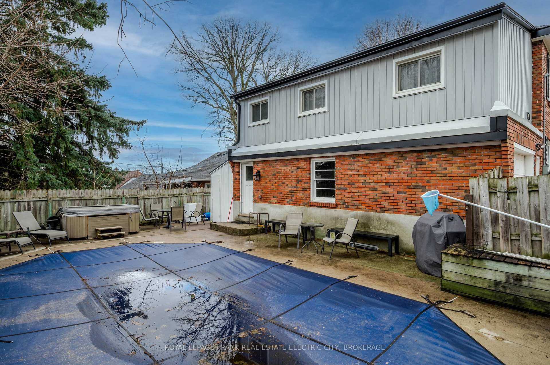 Photo 45 of 650 Sherbrooke Street, Peterborough, Town Ward 3 — HOMEH
