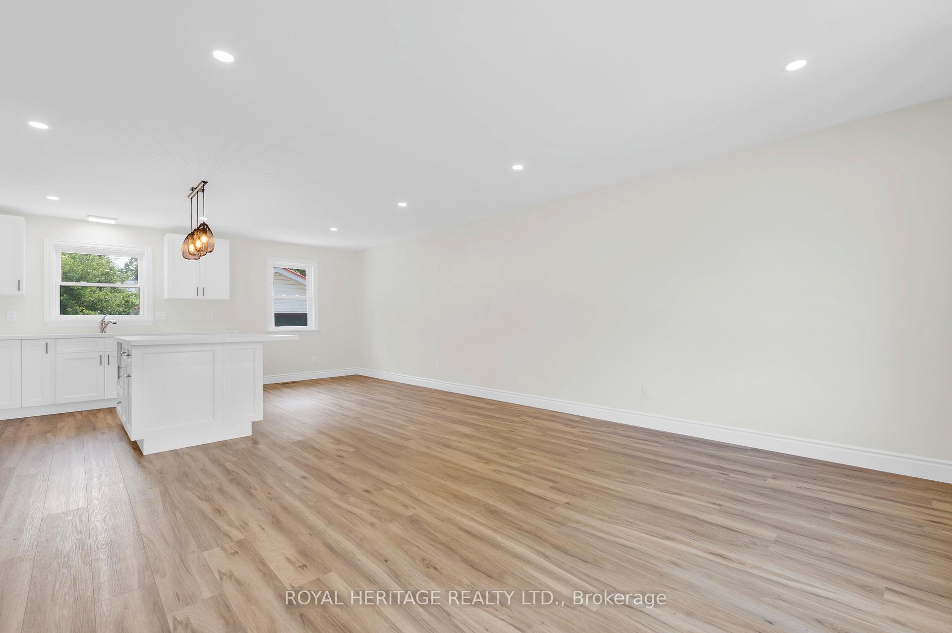 Photo 10 of 285 Herchimer Avenue, Belleville, Belleville Ward — HOMEH