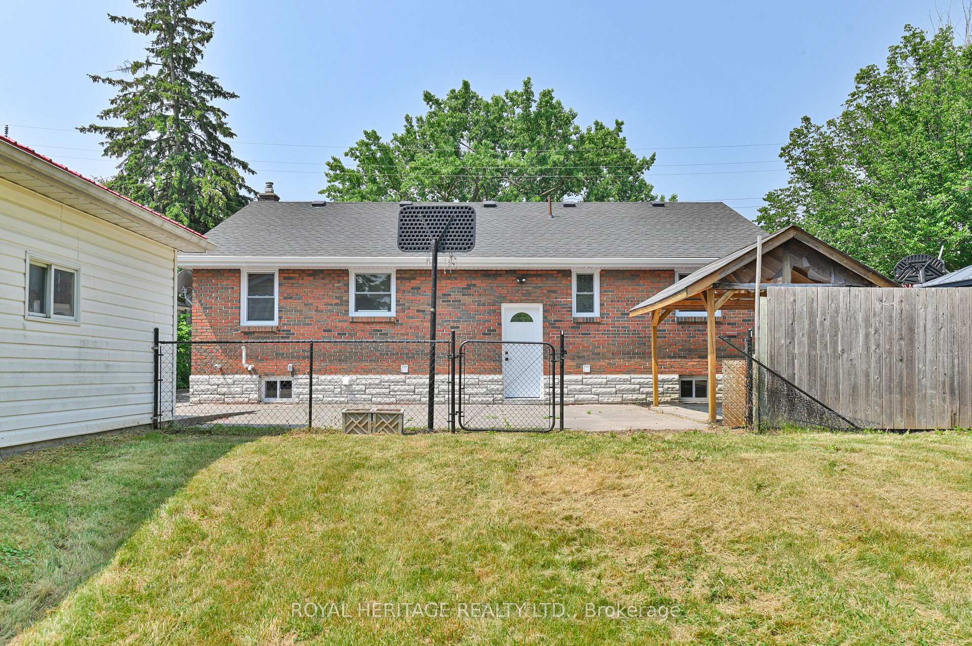 Photo 37 of 285 Herchimer Avenue, Belleville, Belleville Ward — HOMEH