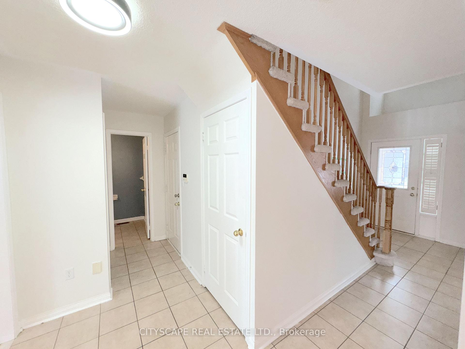 Photo 4 of 1518 Swann Crescent, Milton, Clarke — HOMEH