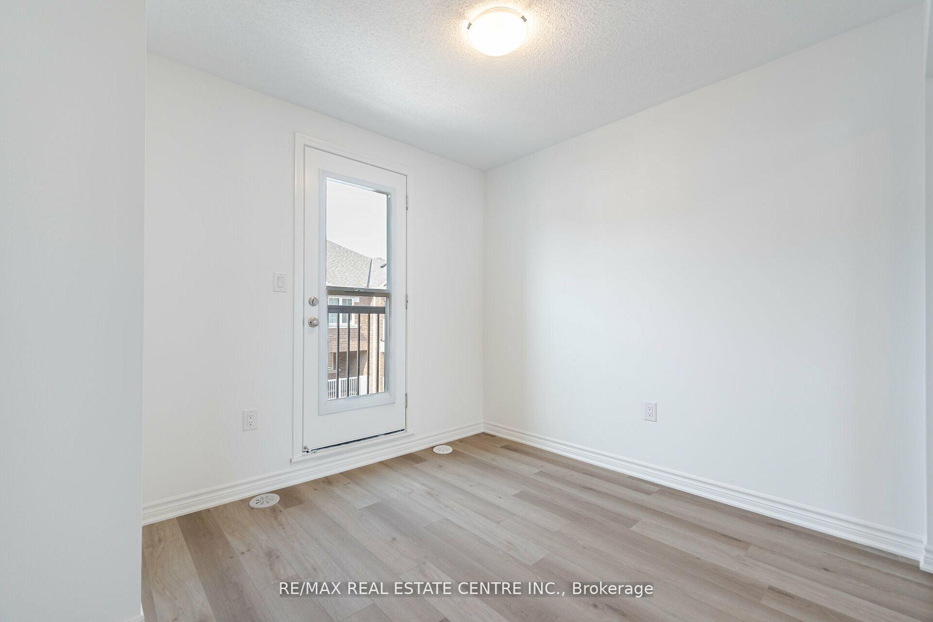 Photo 7 of Unit 75, 1317 Leriche Way, Milton, Bowes — HOMEH
