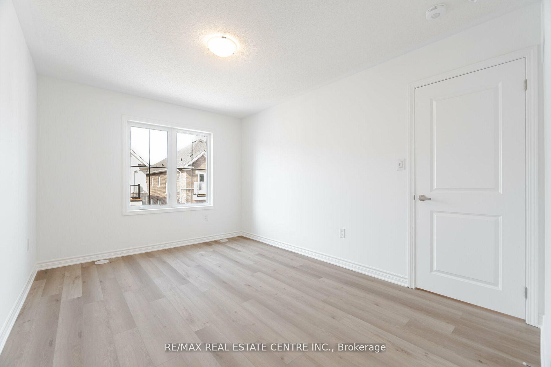 Photo 16 of Unit 75, 1317 Leriche Way, Milton, Bowes — HOMEH