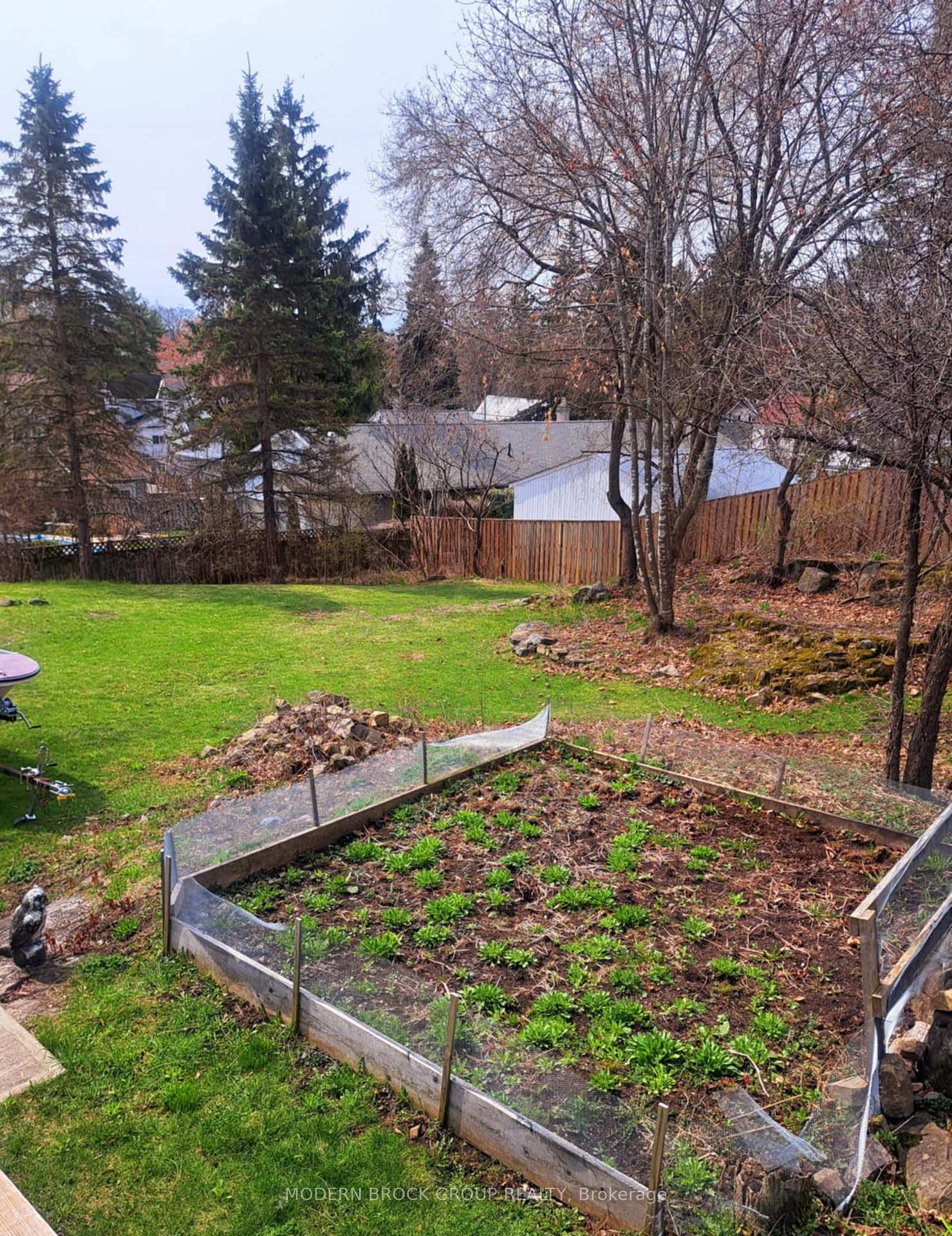 Photo 6 of Unit A, 40 Edward Street, Brockville — HOMEH