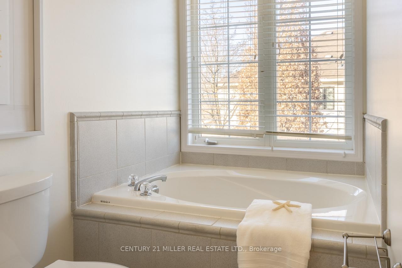 Photo 19 of 1619 Waldie Avenue, Milton, Clarke — HOMEH