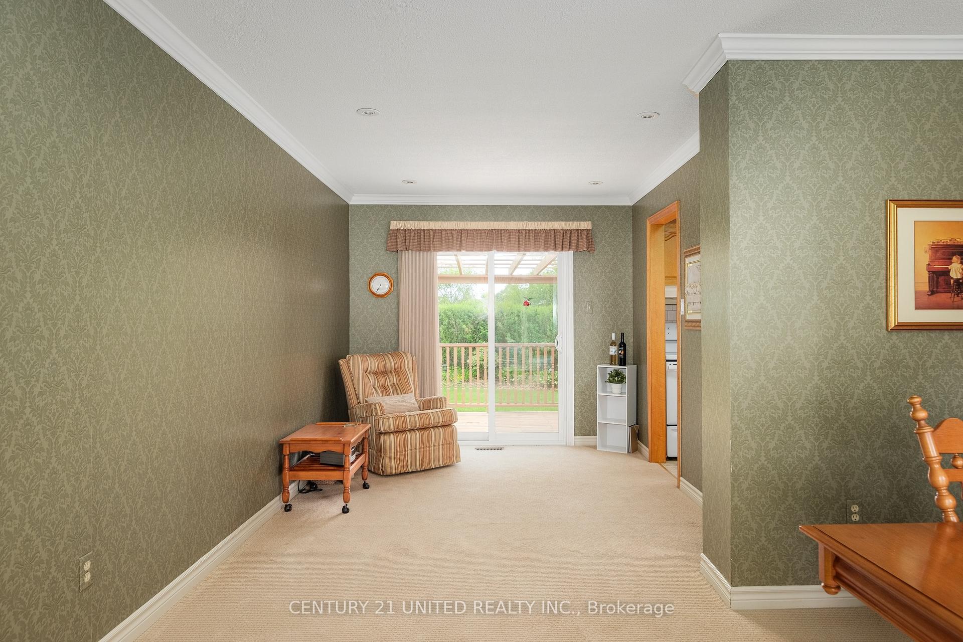 Photo 11 of 536 Humber Road, Peterborough, Ashburnham Ward 4 — HOMEH
