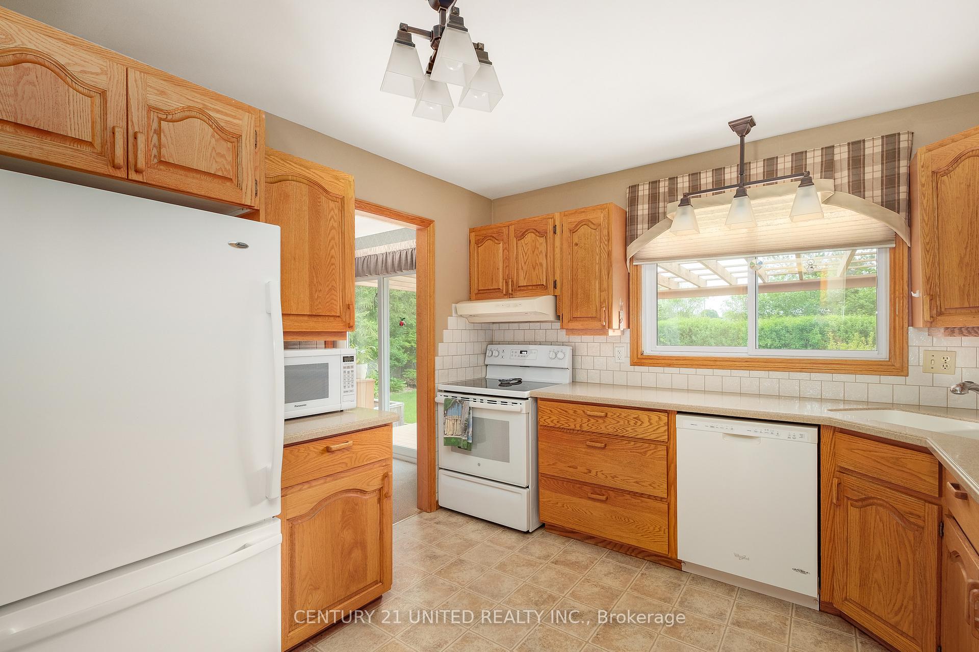 Photo 15 of 536 Humber Road, Peterborough, Ashburnham Ward 4 — HOMEH