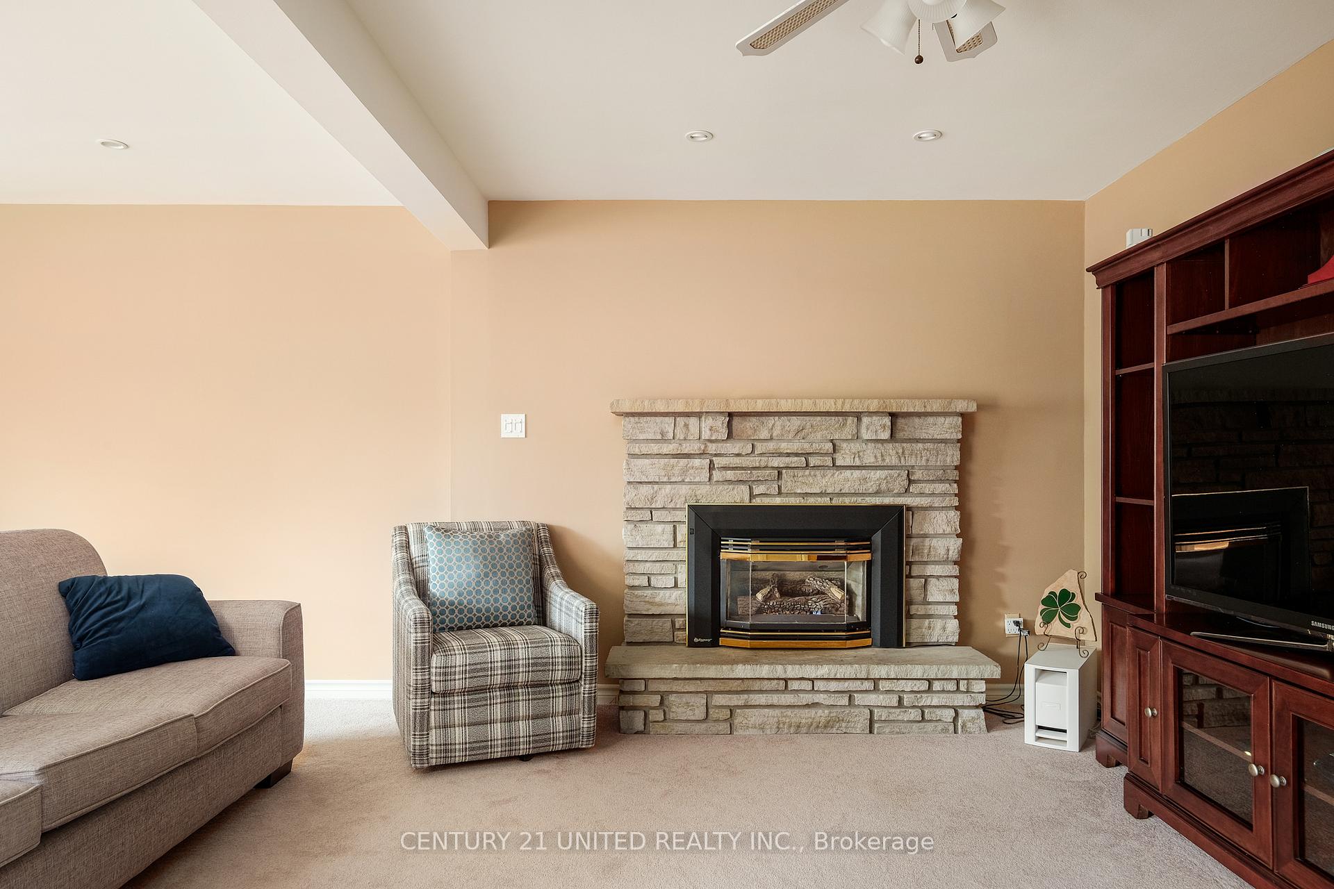 Photo 18 of 536 Humber Road, Peterborough, Ashburnham Ward 4 — HOMEH