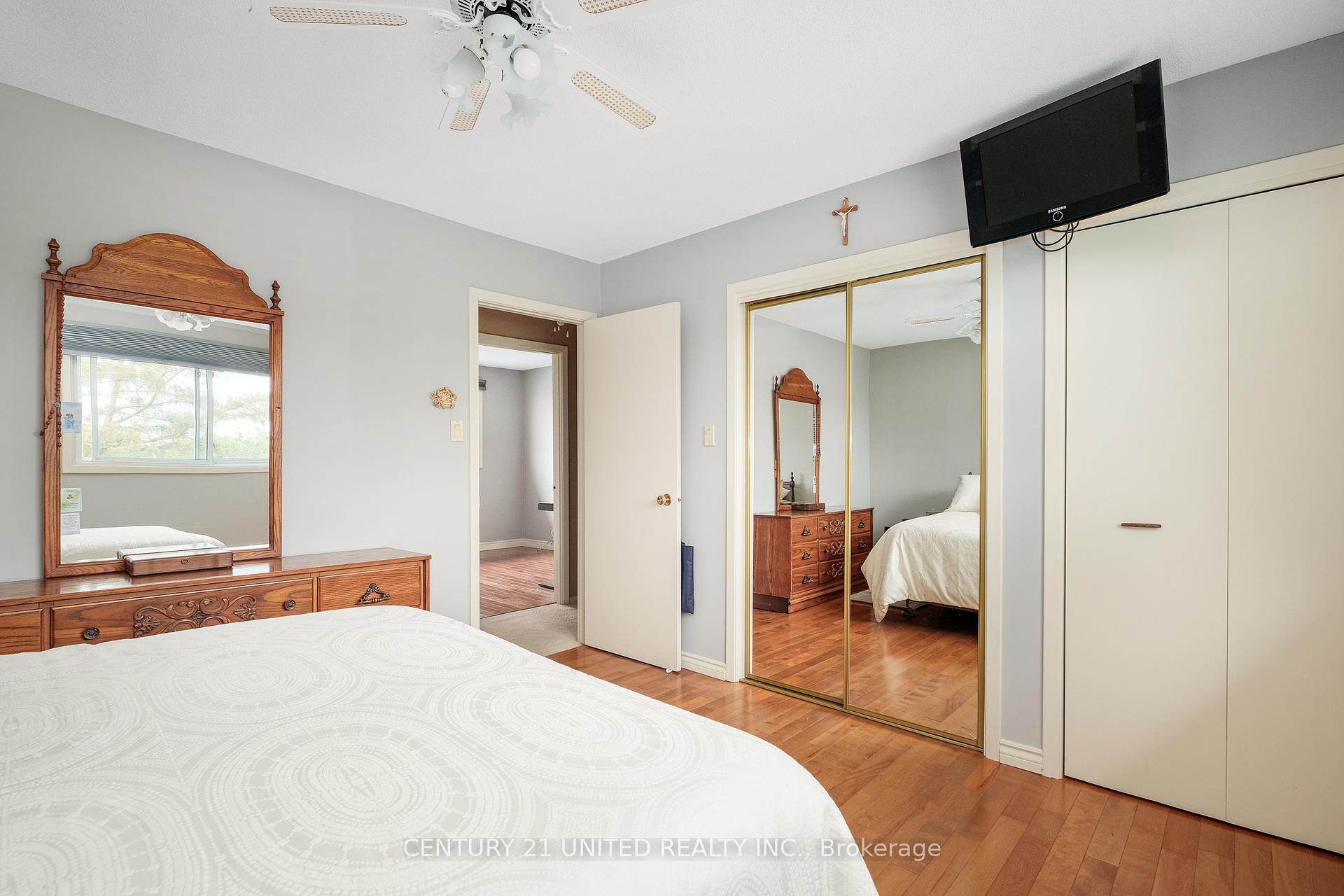 Photo 24 of 536 Humber Road, Peterborough, Ashburnham Ward 4 — HOMEH