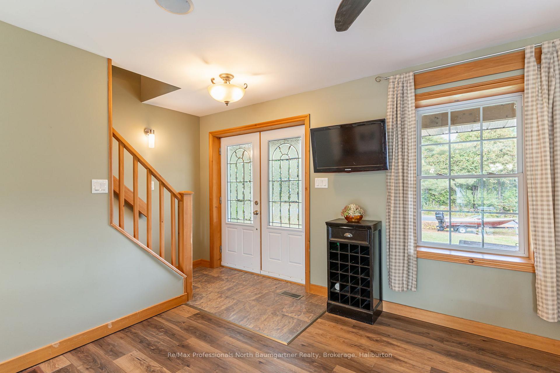 Photo 5 of 1008 Nor Vel Drive, Algonquin Highlands, Stanhope — HOMEH