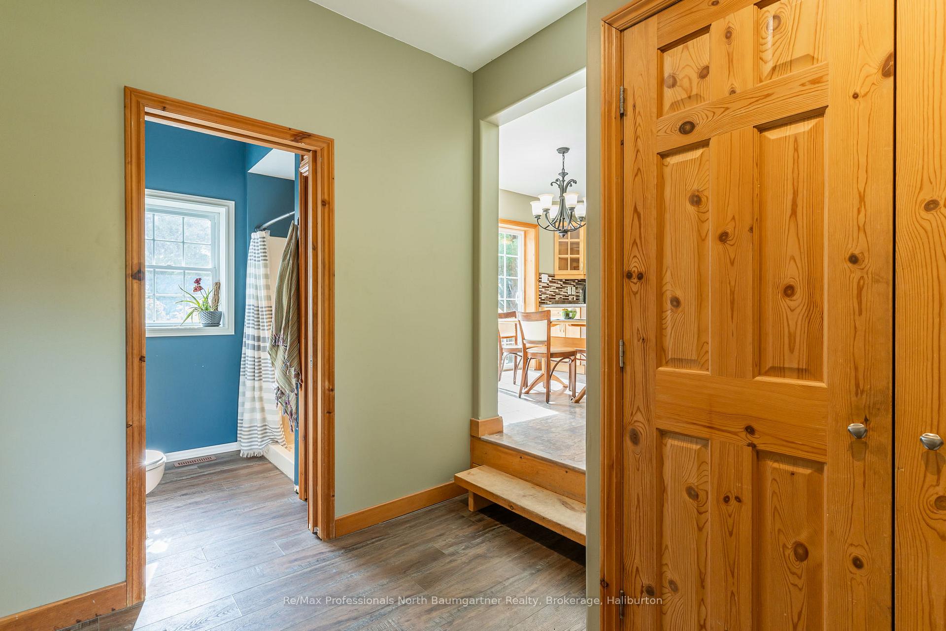 Photo 13 of 1008 Nor Vel Drive, Algonquin Highlands, Stanhope — HOMEH