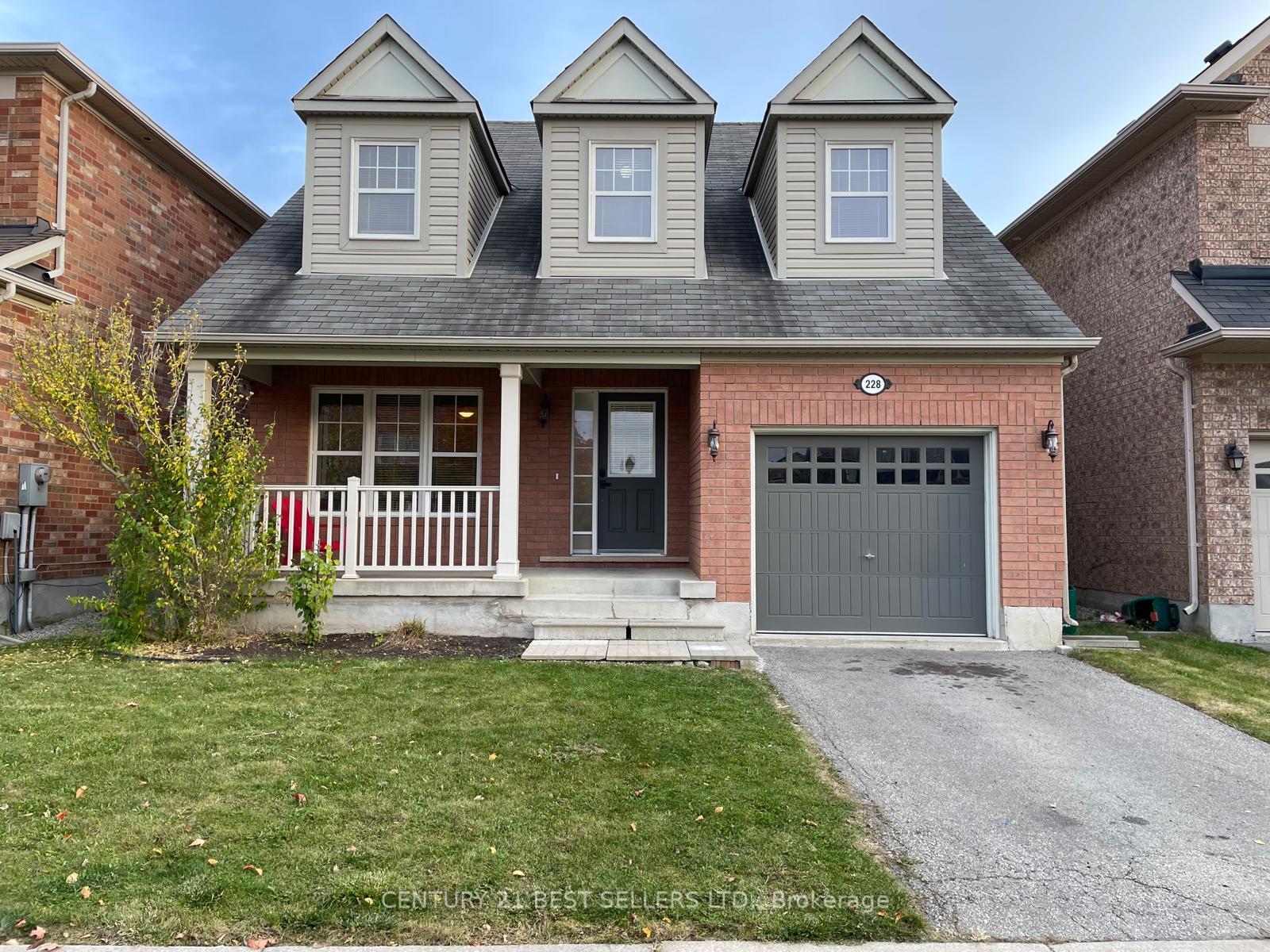 Photo 1 of 228 Mcdougall Crossing, Milton, Harrison — HOMEH