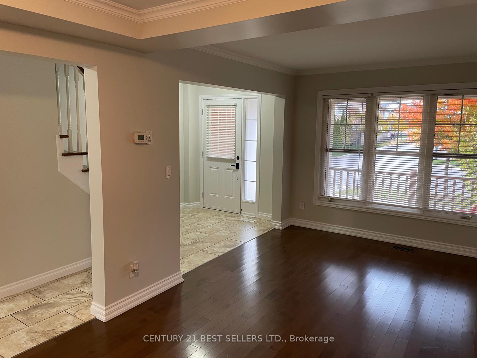 Photo 2 of 228 Mcdougall Crossing, Milton, Harrison — HOMEH