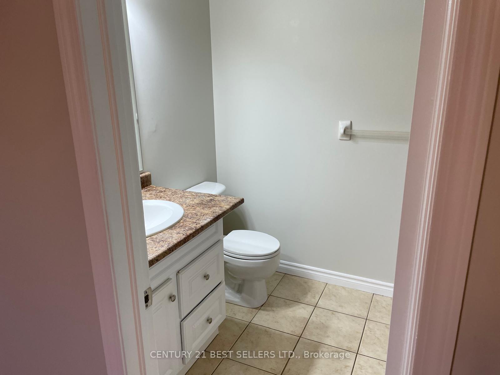 Photo 16 of 228 Mcdougall Crossing, Milton, Harrison — HOMEH