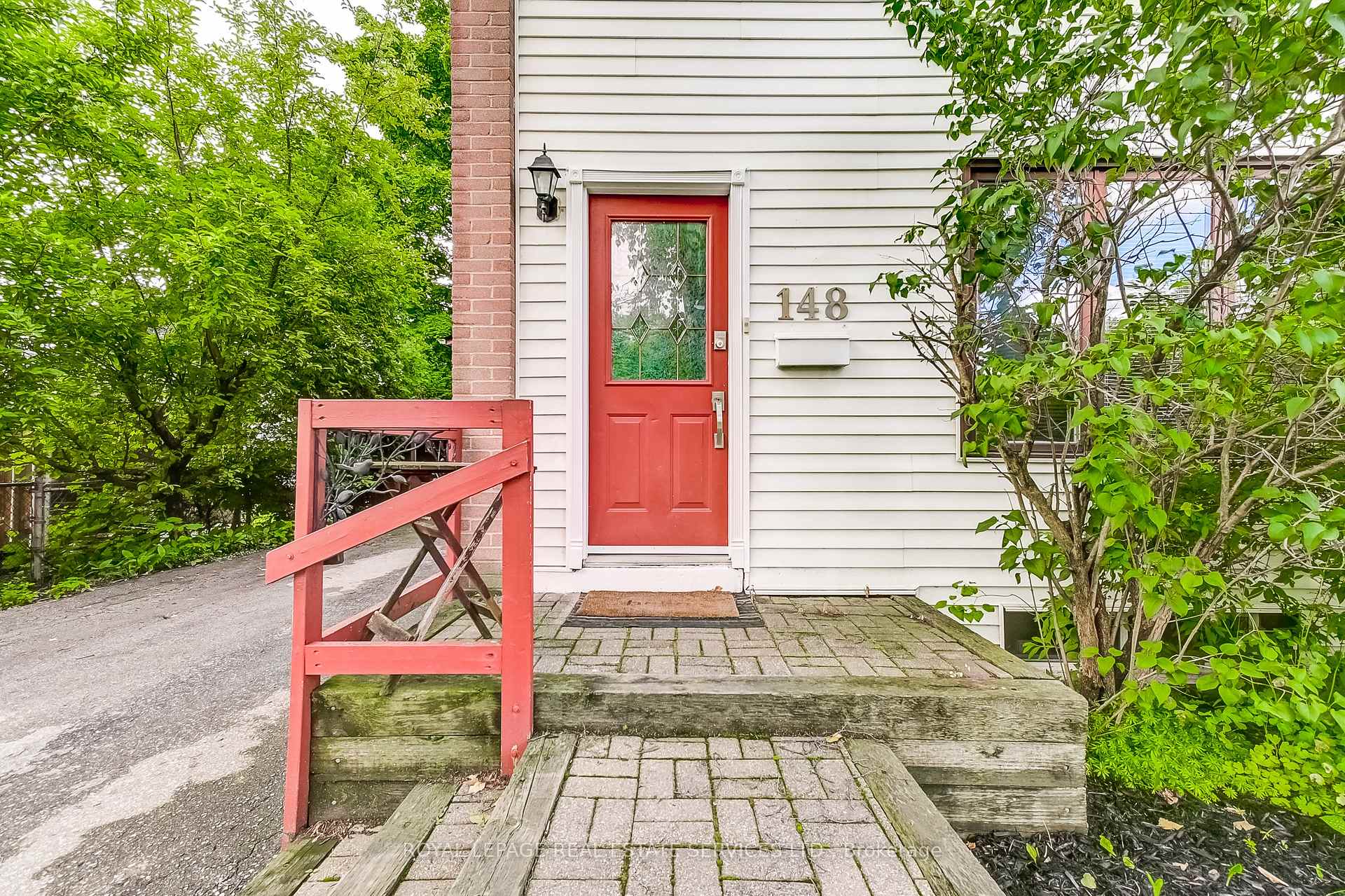 Photo 3 of 148 Heslop Road S, Milton, Old Milton — HOMEH