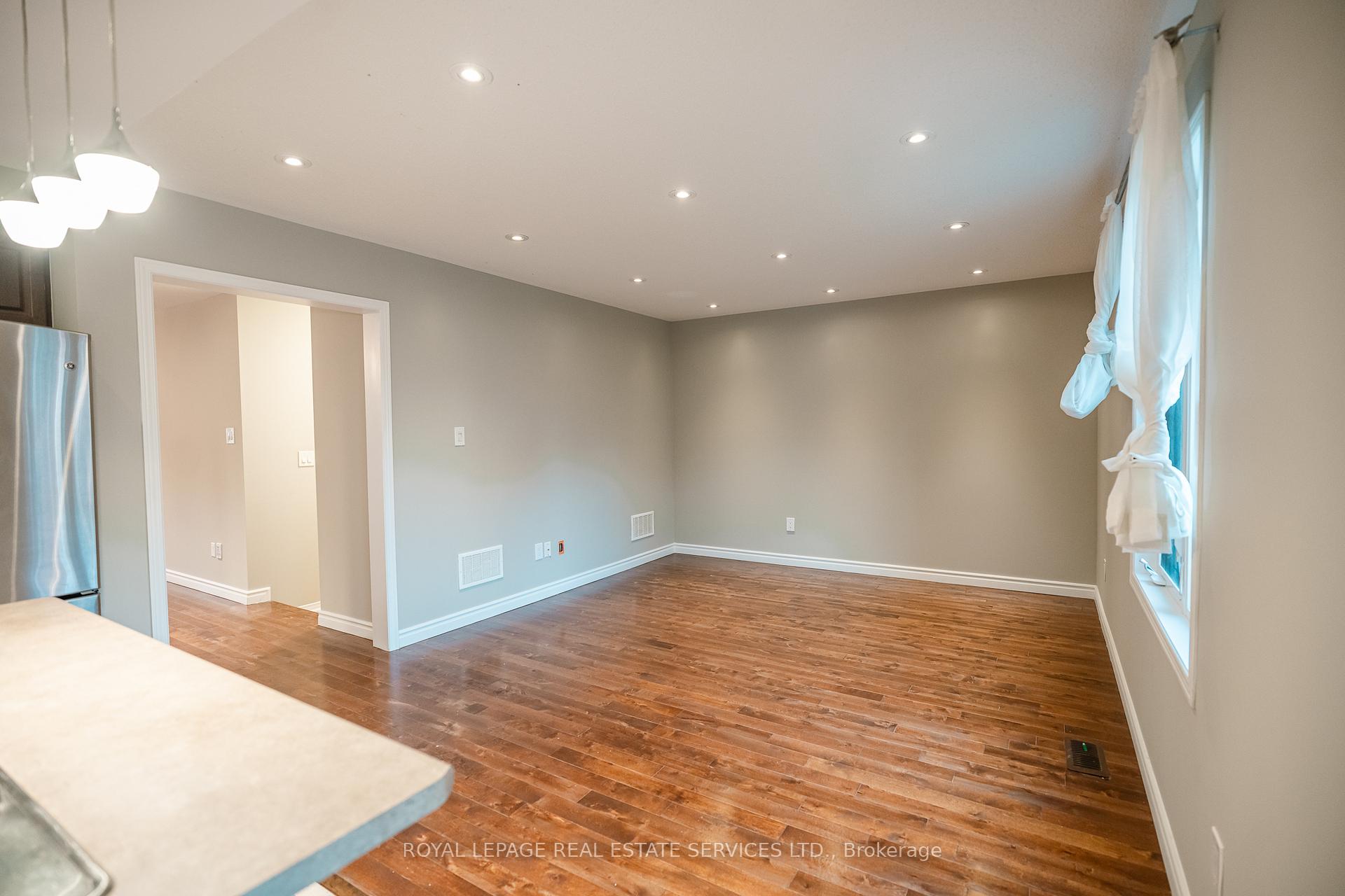 Photo 12 of 533 Nairn Circle, Milton, Scott — HOMEH