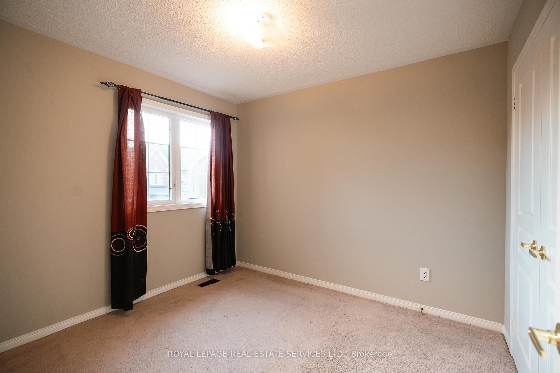 Photo 17 of 533 Nairn Circle, Milton, Scott — HOMEH