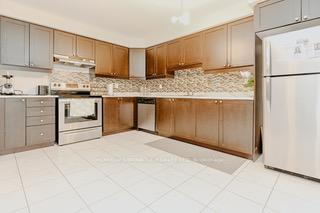 Photo 9 of 1166 Duignan Crescent, Milton, Ford — HOMEH