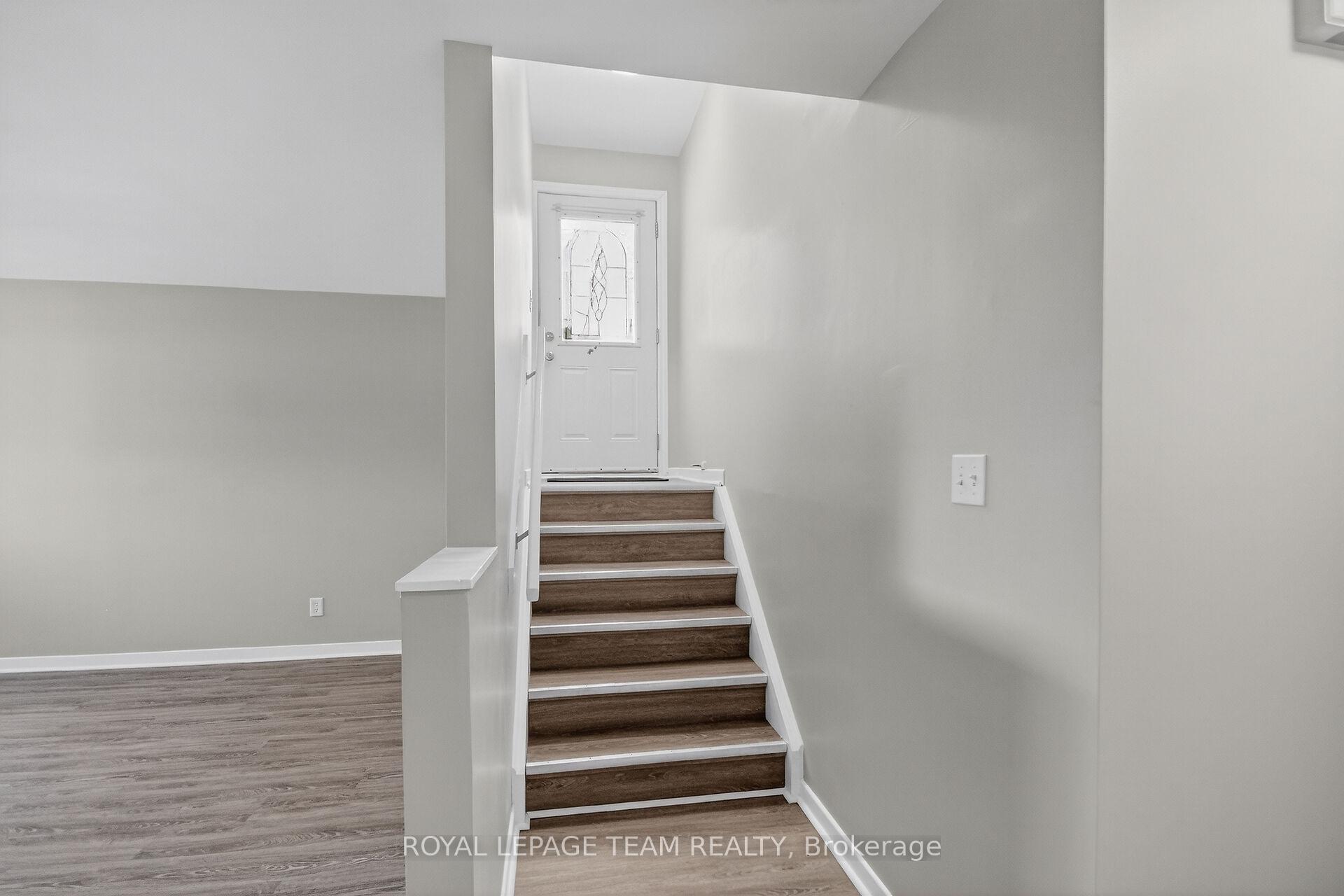 Photo 5 of 370 Joseph Street, Carleton Place — HOMEH