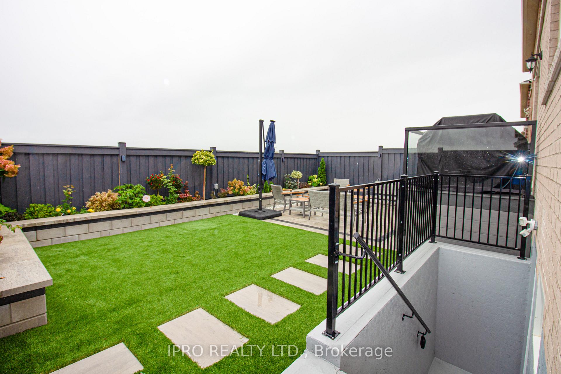 Photo 1 of 813 Aspen Terrace, Milton, Cobban — HOMEH