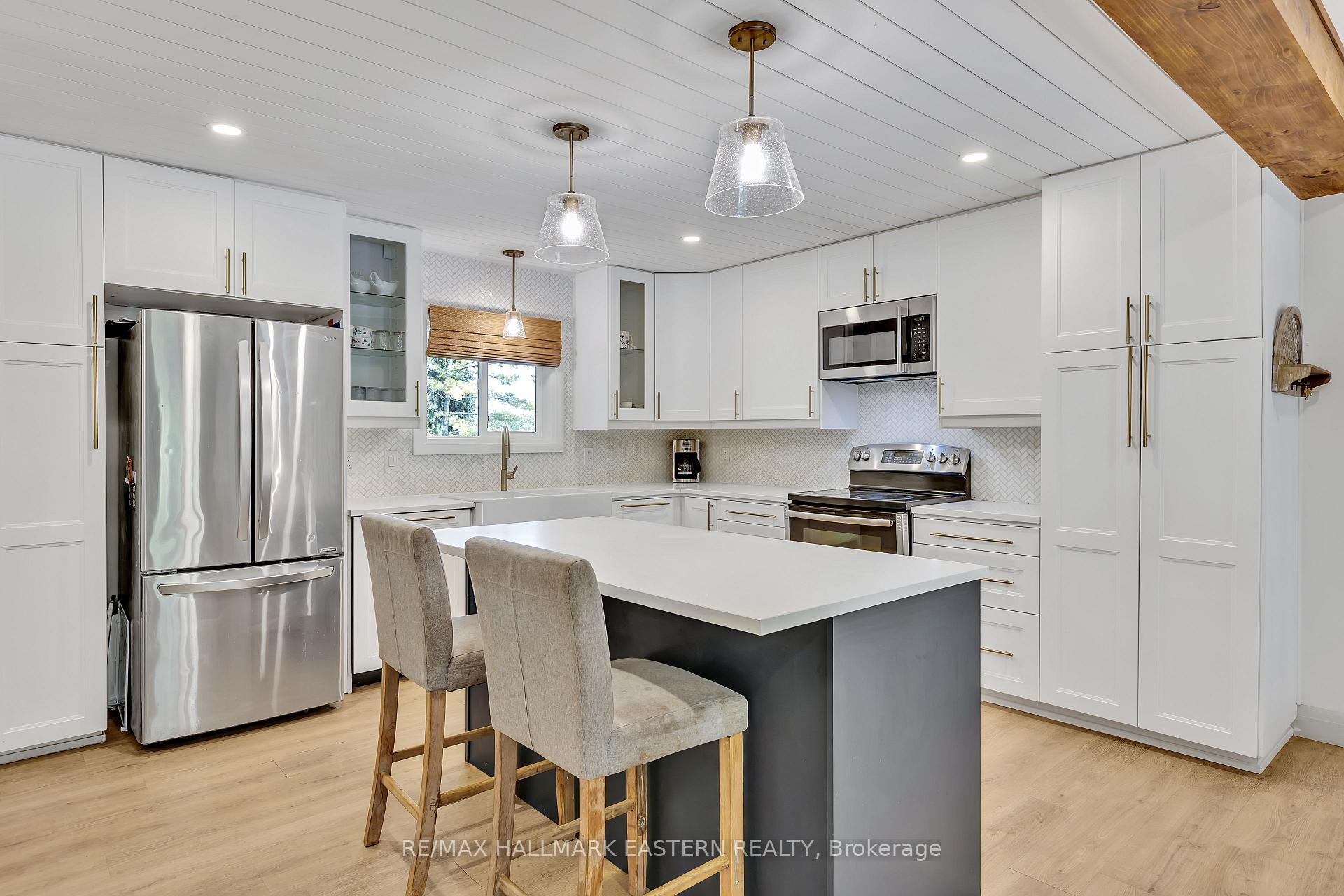 Photo 11 of 1318 Cedargrove Drive, Peterborough, Monaghan Ward 2 — HOMEH