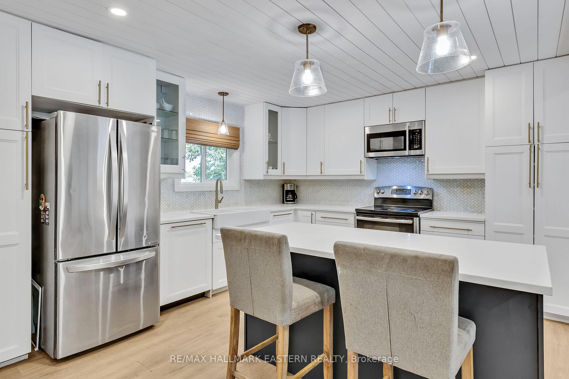 Photo 14 of 1318 Cedargrove Drive, Peterborough, Monaghan Ward 2 — HOMEH